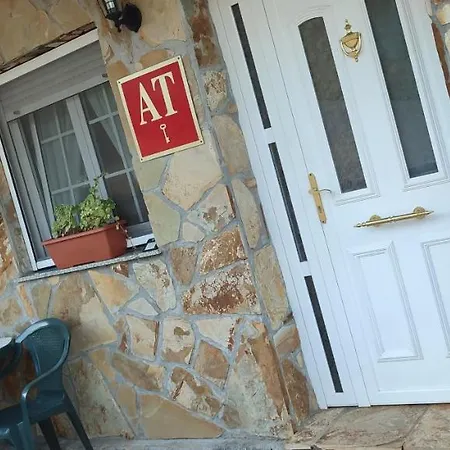 Casa Alvarina - Luarca Cortina