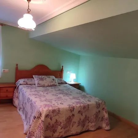 Casa Alvarina - Luarca Prázdninový dům *