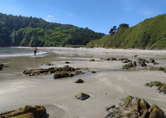 Casa Alvarina - Luarca Hébergement de vacances Cortina